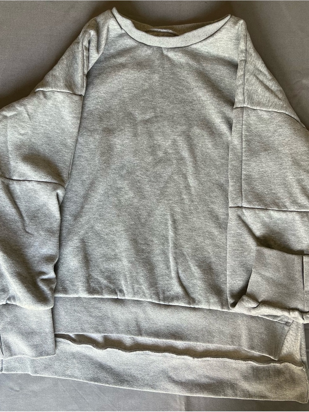 Women's Crewneck Sweatshirt in Heather Gray